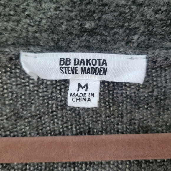 BB Dakota Steve Madden Cardigan - Picture 3 of 5